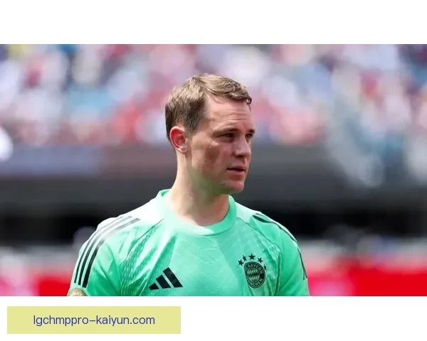 萨拉赫欧冠最快帽子戏法表现引发广泛关注